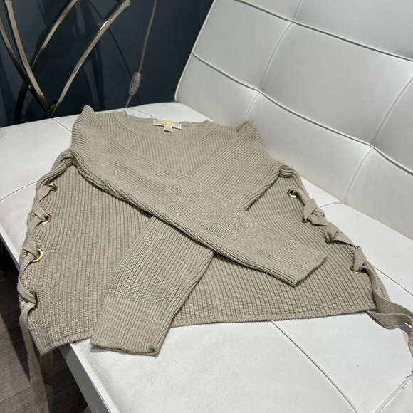 100% Designer Cotton Sweater - Picture 5 of 6